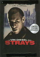 Strays (Steelbook)